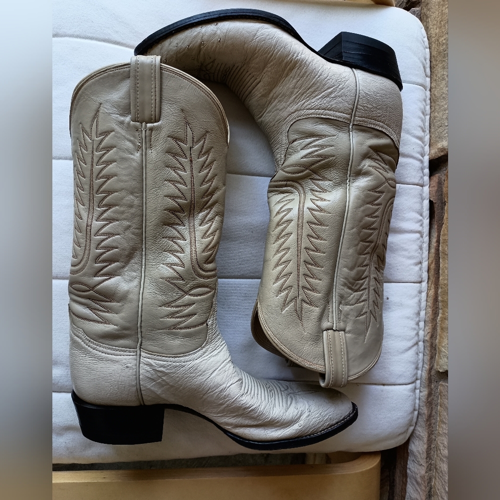 Tony Lama Cream Western Boots - Picture 7 of 7